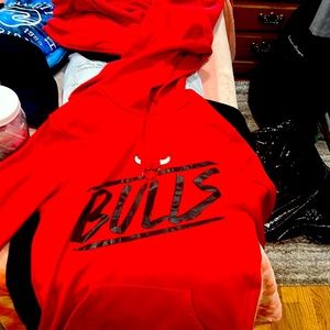Chicago Bulls hoodie size M